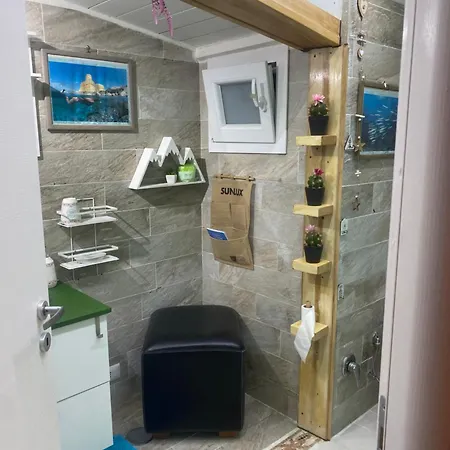 Irma 4*