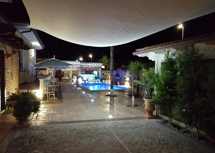 לינה וארוחת בוקר Irma קרוטונה