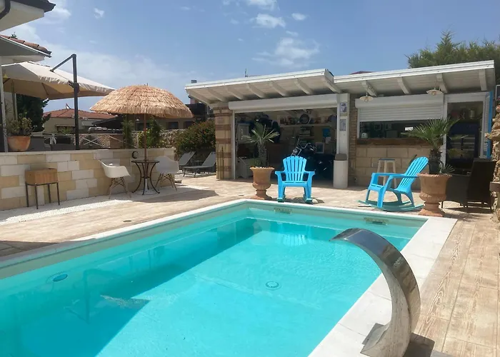 Irma לינה וארוחת בוקר 4*